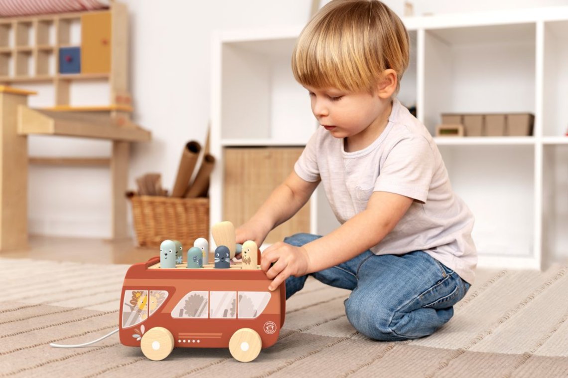 Dřevěná zatloukačka Speedy Monkey - Autobus
